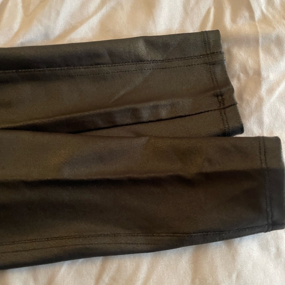 Bar lll faux leather Leggings - Picture 11 of 12